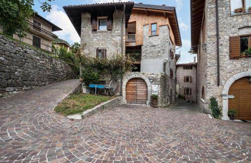 Canale di Tenno Apartment | 55 m² Apartment ∙ 1 bedroom ∙ 5 guests