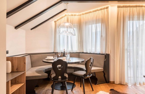 Kastelruth Apartment | 55 m² Apartment ∙ 1 bedroom ∙ 4 guests