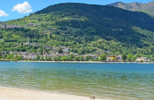 Calceranica al Lago Apartment | 60 m² Apartment ∙ 2 bedrooms ∙ 5 guests
