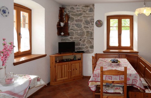 Calceranica al Lago Apartment | 60 m² Apartment ∙ 2 bedrooms ∙ 4 guests