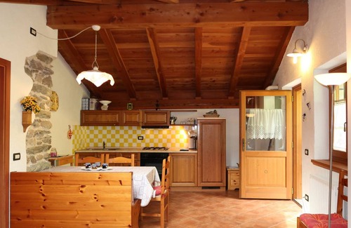 Calceranica al Lago Apartment | 60 m² Apartment ∙ 2 bedrooms ∙ 4 guests