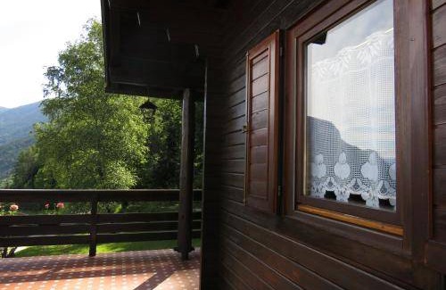 Salorno Ski Chalet | 60 m² Chalet ∙ 2 bedrooms ∙ 4 guests