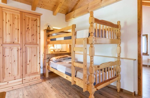 Barco Ski Chalet | 60 m² Chalet ∙ 2 bedrooms ∙ 4 guests