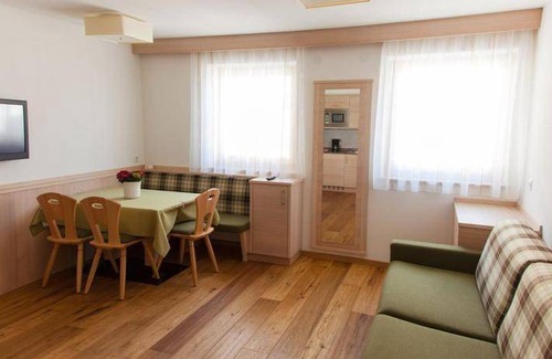 Colfosco Apartment | 64 m² Serviced apartment ∙ 2 bedrooms ∙ 6 guests
