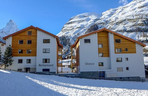 Zermatt Apartment | 65 m² Apartment ∙ 1 bedroom ∙ 4 guests