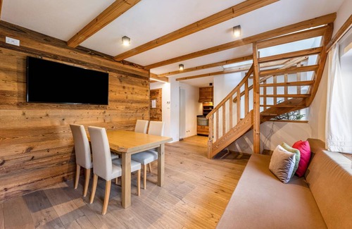 Trodena Apartment | 70 m² Apartment ∙ 2 bedrooms ∙ 4 guests