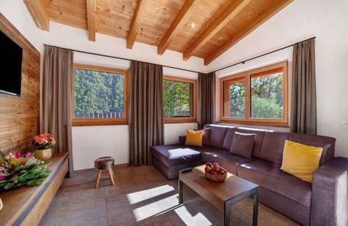 Rifiano Ski Chalet | 70 m² Chalet ∙ 2 bedrooms ∙ 5 guests