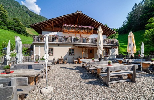 San Pancrazio Apartment | 75 m² Apartment ∙ 3 bedrooms ∙ 5 guests