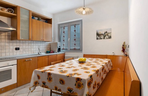 Dorsino Apartment | 80 m² Apartment ∙ 1 bedroom ∙ 4 guests