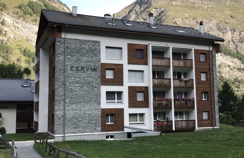 Zermatt Apartment | 80 m² Apartment ∙ 2 bedrooms ∙ 4 guests