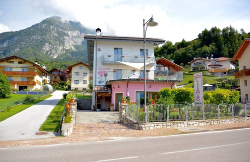 Dorsino Apartment | 85 m² Apartment ∙ 2 bedrooms ∙ 6 guests