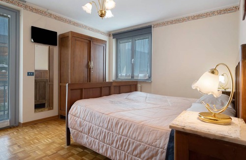 Dorsino Apartment | 85 m² Apartment ∙ 2 bedrooms ∙ 6 guests