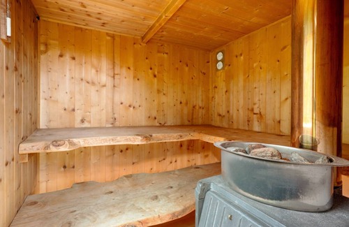 San Pancrazio Ski Chalet | 85 m² Chalet ∙ 3 bedrooms ∙ 6 guests