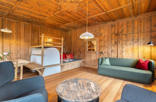 Pfalzen Apartment | 95 m² Apartment ∙ 2 bedrooms ∙ 6 guests