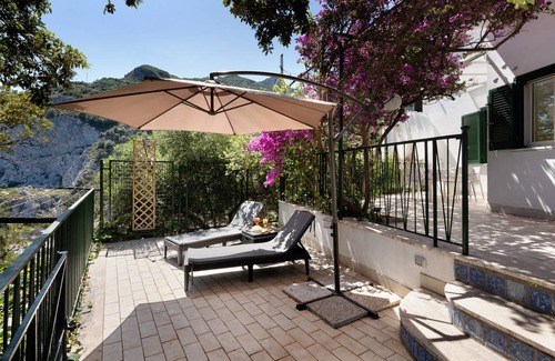 Erchie House | 95 m² House ∙ 3 bedrooms ∙ 6 guests