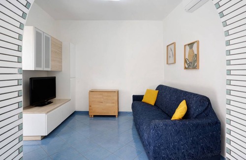 Erchie House | 95 m² House ∙ 3 bedrooms ∙ 6 guests