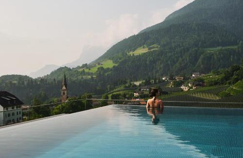 Vollan Hotel | ALPIANA - green luxury Dolce Vita Hotel