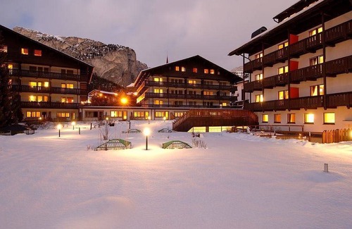Selva di Val Gardena Apartment | Apartment ∙ 4 guests