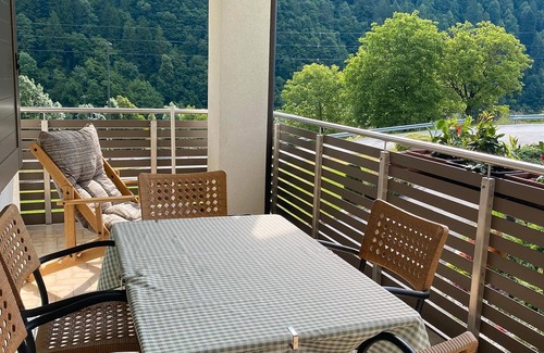 Porte di Rendena Apartment | Apartment "Casa Nova" with Mountain View & Private Garden