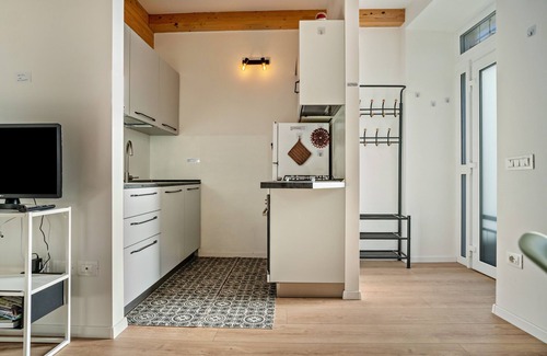 Pergine Valsugana Apartment | Apartment 'Centro Pergine' with Balcony, Wi-Fi and Air Conditioning