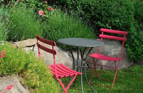 Lana Apartment | Apartment 'Ferienwohnung Lanz 1' with Mountain View, Private Garden and Wi-Fi
