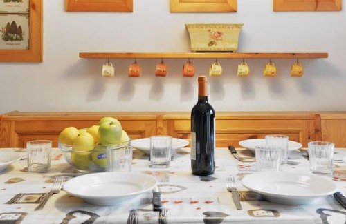 Penia Apartment | Apartment Genziana in Canazei - 6 persons, 2 bedrooms