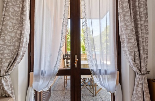Molina di Ledro House | Apartment in Ledro by Lake & Dolomites
