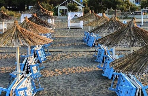 Velipoje Villa | Beachfront, Tirana Guest House