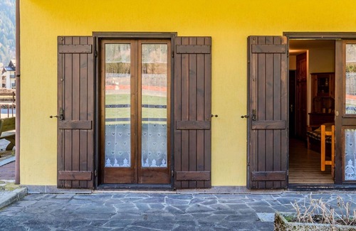 Pinzolo Apartment | Beautiful apartment for 8 people with TV and panoramic view