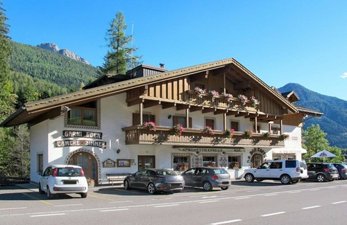 Soraga Apartment | Beautiful apartment for 23 people with WIFI, TV and balcony