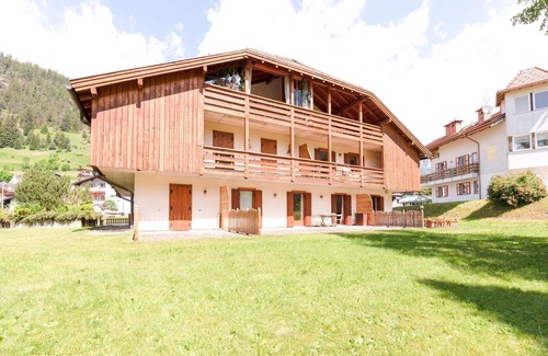 Pera Ski Chalet | Belvilla by OYO Pozza di Fassa Quattro