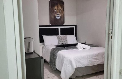 Port Edward Bed & Breakfast | Bujumbura Guest House