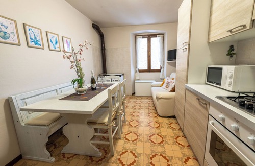 Sella Giudicarie Apartment | CASA DEI RIMONEI 2, apartment in the center of Breguzzo (Campiglio area)