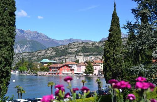 Torbole sul Garda Apartment | Casa Romani Lake Apartments