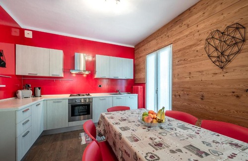 Canazei Apartment | -Catinaccio Appartament- Canazei Center