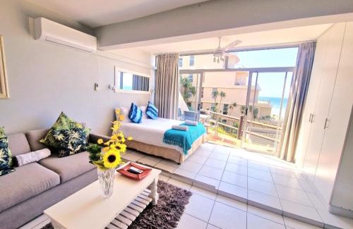 Umdloti Apartment | Celestial Shore - Tidal pool- BBQ- Dstv