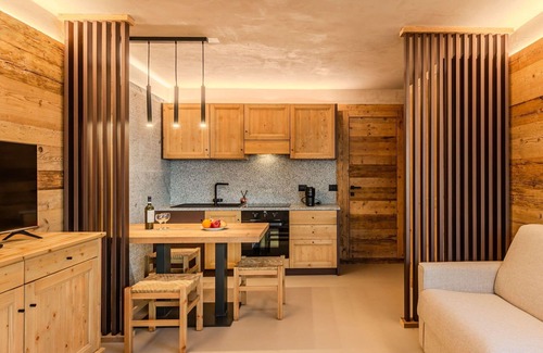 Giustino Apartment | Cosy apartment for 6 guests with WIFI, TV and balcony