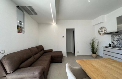 Bomerano Apartment | Entire Residence with 3 Apartments, Mountain View, Wi-Fi and Air Conditioning