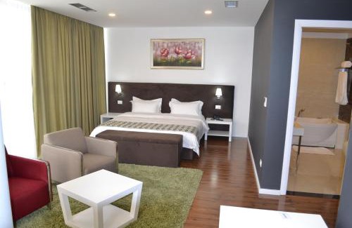 Grile Hotel | Havana Hotel