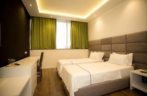 Grile Hotel | Havana Hotel