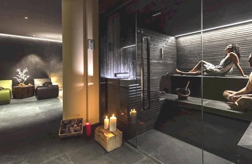 Andalo Hotel | Hotel ∙ 3 guests