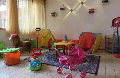 Cavedago Hotel | Hotel ∙ 4 guests