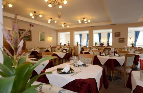 Soraga Hotel | Hotel ∙ 4 guests