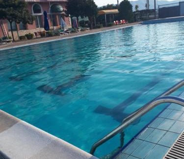 Shkoder County Hotel | Hotel Meteor