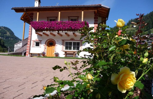 Santa Cristina Val Gardena Apartment | 70 m² Apartment ∙ 2 bedrooms ∙ 5 guests