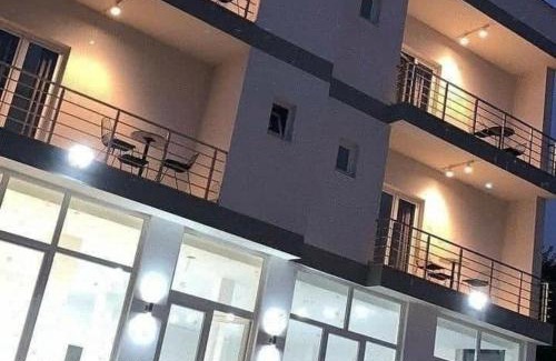 Velipoje Apartment | Kompleksi Tre Shqiponjat