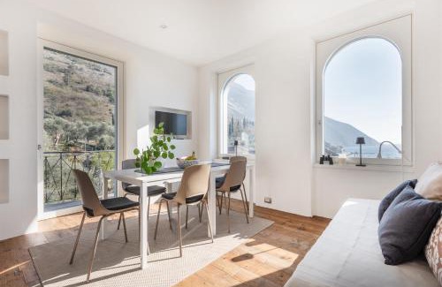 Torbole sul Garda Apartment | La Terrazza del Lago