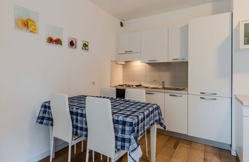 Arco Apartment | Lovely apartment for 4 guests with WIFI, TV and patio