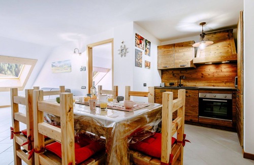 Alba Apartment | Lovely apartment for 5 people with hot tub, WIFI and TV