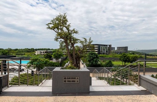 Hillhead Apartment | Lux Holiday Apartment Sibaya W207